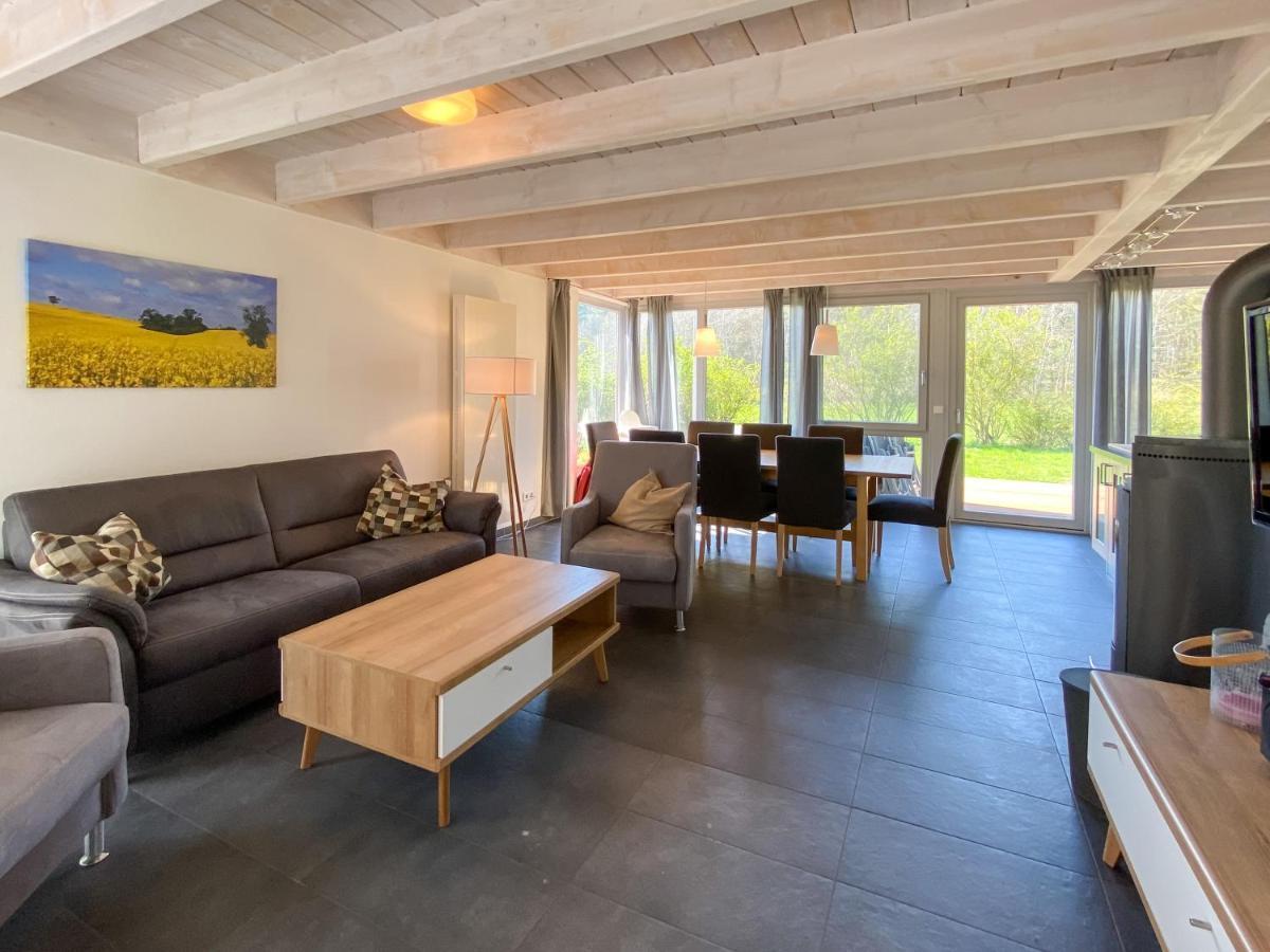 Ferienhaus Wiesengefluester W10 - Mit Sauna, Kamin Und Garten Robel Bagian luar foto