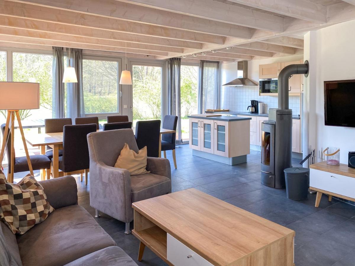 Ferienhaus Wiesengefluester W10 - Mit Sauna, Kamin Und Garten Robel Bagian luar foto
